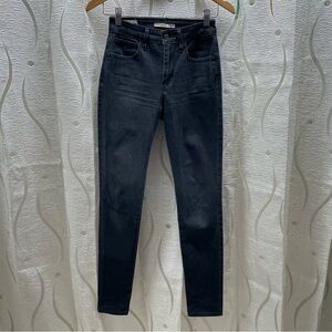Levi's 721 High Rise Skinny Jeans Womens 25 Black Excellent Premium Denim‎